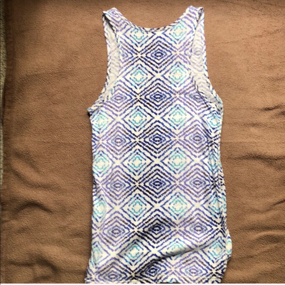 Tank top - Picture 2 of 3
